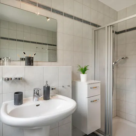 Appartement Ostseetrio Haus 2 - 10 *