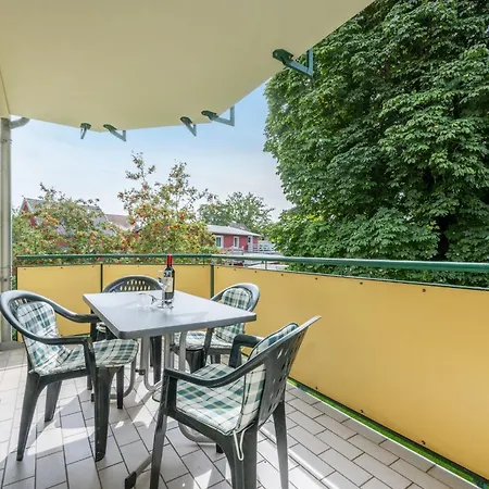 Ostseetrio Haus 2 - 10 Apartment Zinnowitz