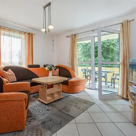 Ostseetrio Haus 2 - 10 Apartment